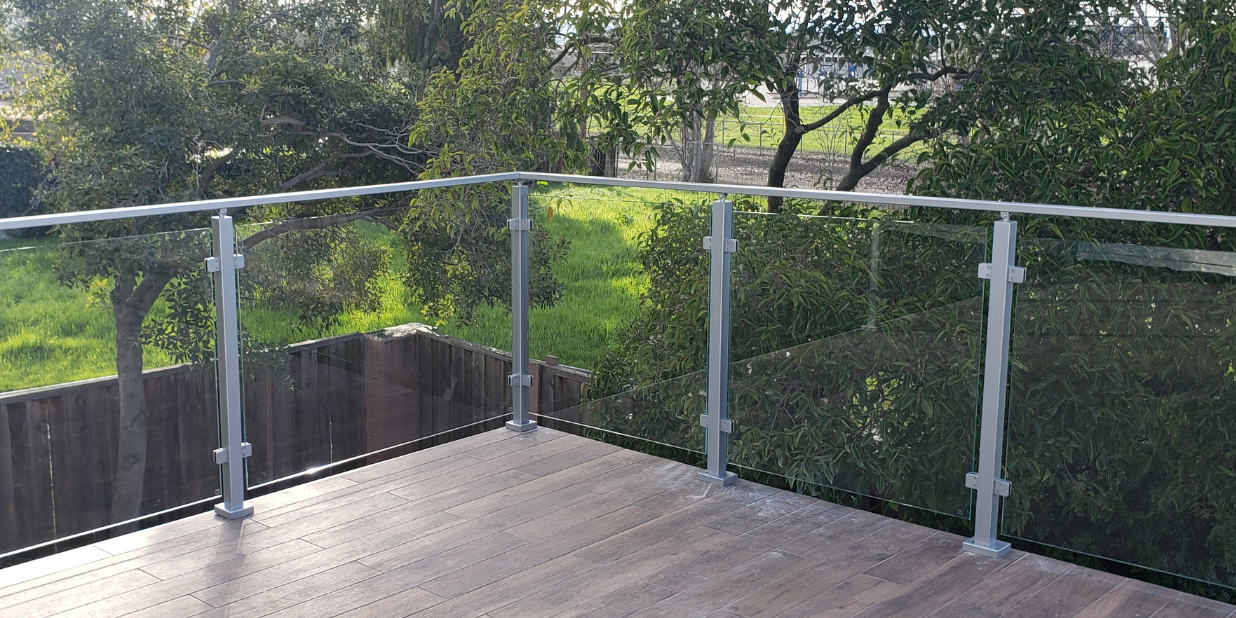 Glass Handrail Installation - HArts Design+Build